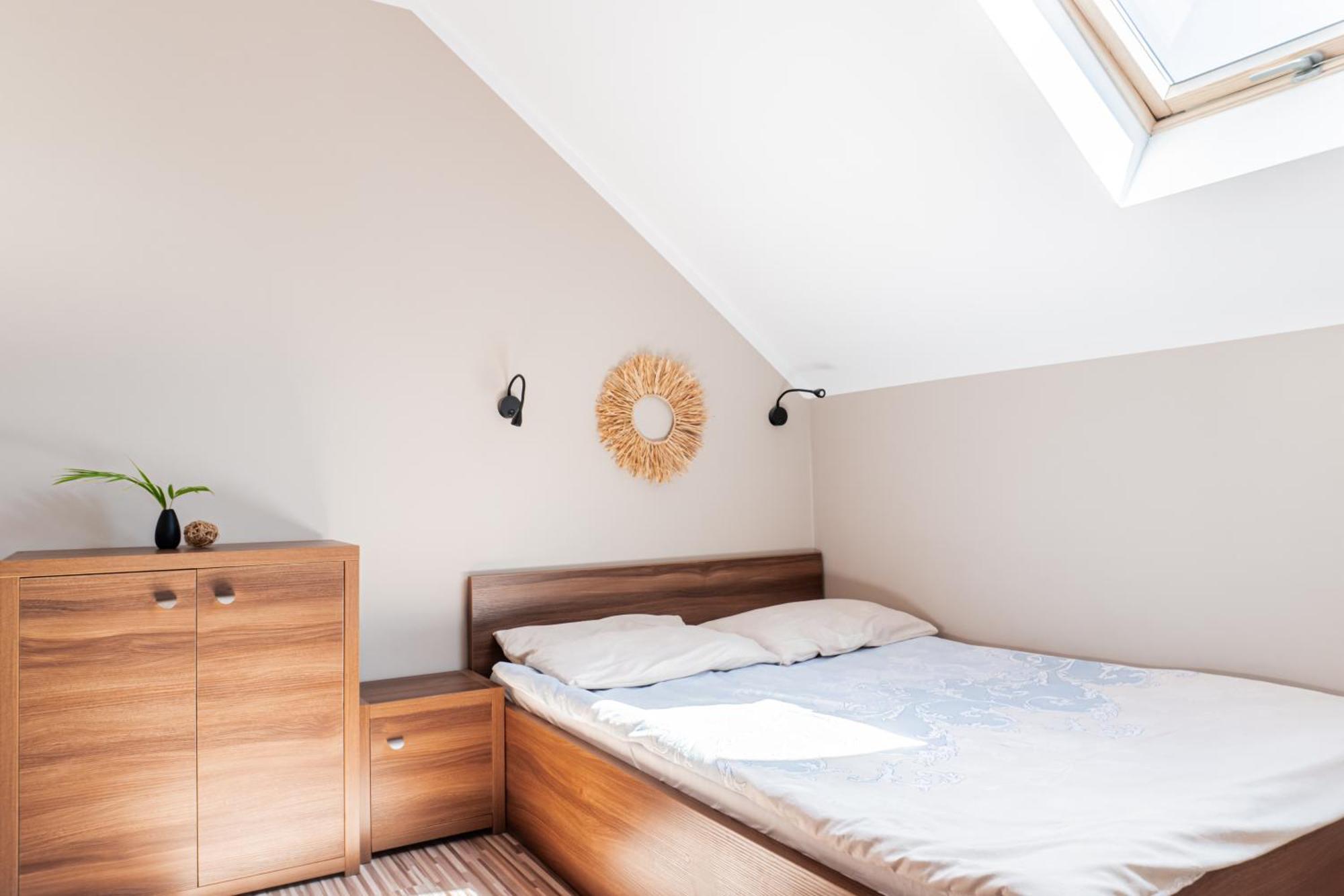 Domki I Apartamenty Kacper- Swietna Lokalizacja Blisko Plazy オストロボ エクステリア 写真